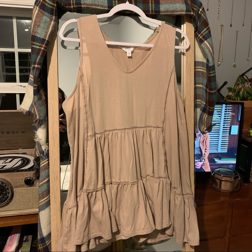 Time and Tru tan tank top